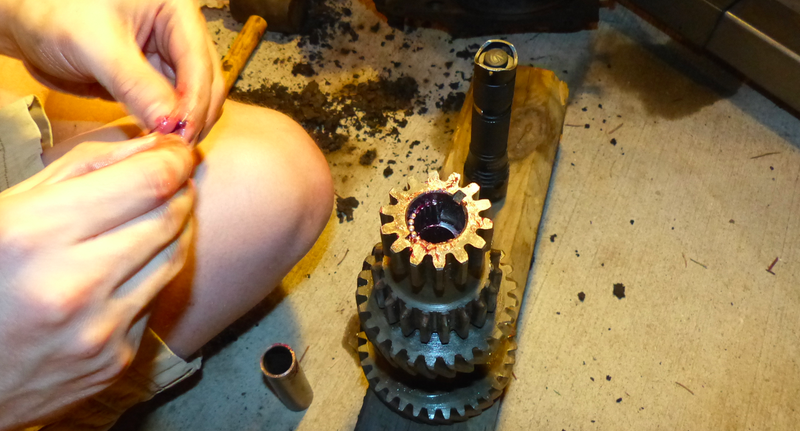 Illustration for article titled How I Completely Rebuilt My Jeep's Transmission In One Night For Less Than $100